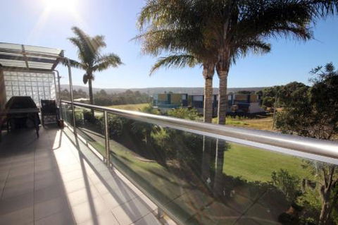 Blue Waters Four - Kingaroy Accommodation 2