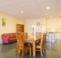 Holiday on Mostyn - Kingaroy Accommodation