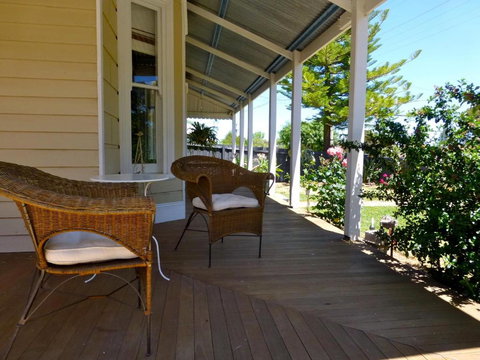 La Maison St. Arnaud - Kingaroy Accommodation 3
