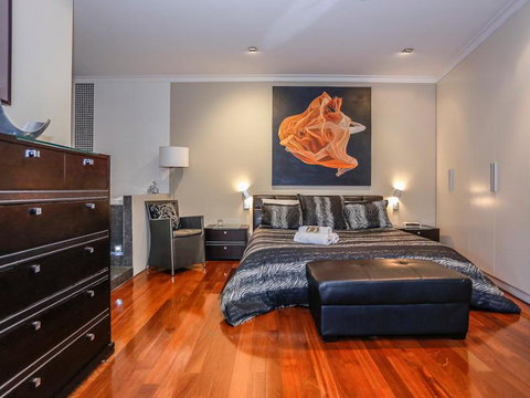 New York On King - Kingaroy Accommodation 5