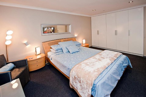 New York On King - Kingaroy Accommodation 2