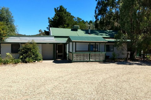 Fernleigh Farmstay & Bike Park - Kingaroy Accommodation 2