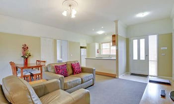 Traralgon Serviced Apartments - Kingaroy Accommodation 2