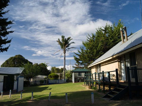 Riverside Cottages Augusta - Kingaroy Accommodation 4