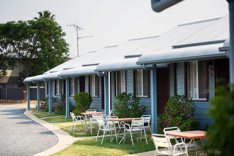 Canberra Ave Villas - Kingaroy Accommodation 5