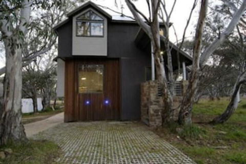 Blue Ice - Kingaroy Accommodation 2