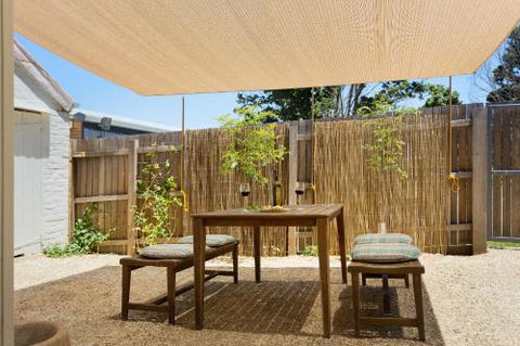 Templeton Cottage - Kingaroy Accommodation 2