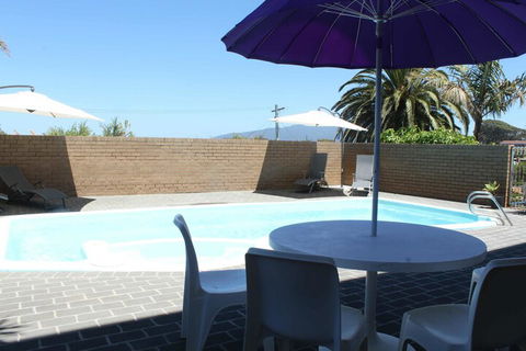Narooma Palms Holiday Apartments - Kingaroy Accommodation 3