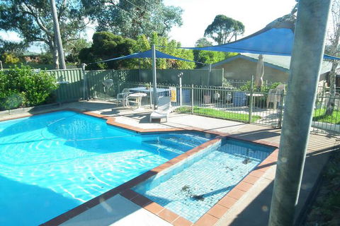 Bega Southtown Motor Inn - Kingaroy Accommodation 6