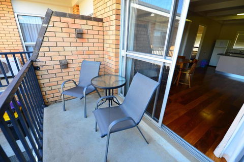 City Centre Apartments - Kingaroy Accommodation 4