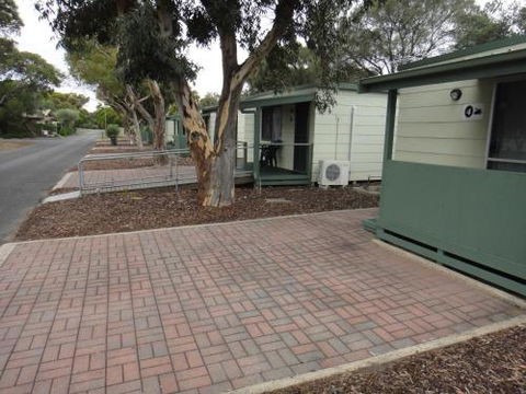 Lake Albert Caravan Park - Kingaroy Accommodation 5