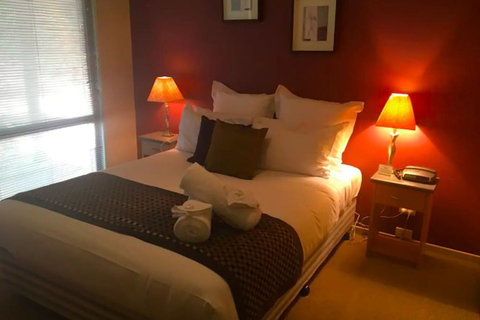 Idyllic Retreat For 4 People In Beautiful Otway Ranges, Recharge & Refresh In Hot Tub - Kingaroy Accommodation 6