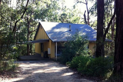Idyllic Retreat For 4 People In Beautiful Otway Ranges, Recharge & Refresh In Hot Tub - Kingaroy Accommodation 0