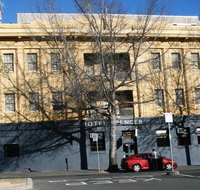 Nate's Place Backpackers Melbourne - Kingaroy Accommodation