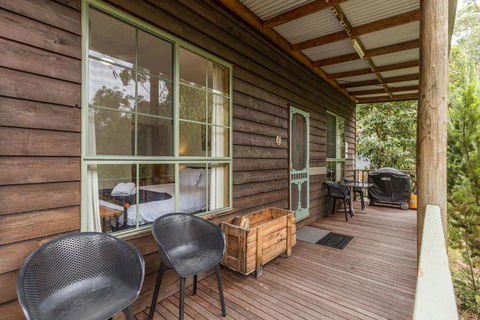Country Lane Cottage - Kingaroy Accommodation 3