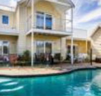 Seaside Spa Retreat - Kingaroy Accommodation