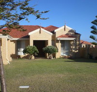 Port Bouvard Beach Holiday Home Mandurah - Kingaroy Accommodation