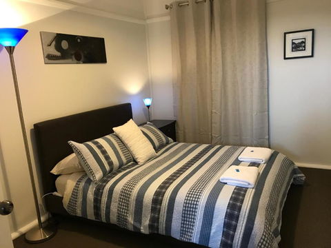 Five Ways Apartment - Kingaroy Accommodation 4