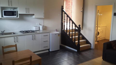 Westside Serviced Apartments - Kingaroy Accommodation 4