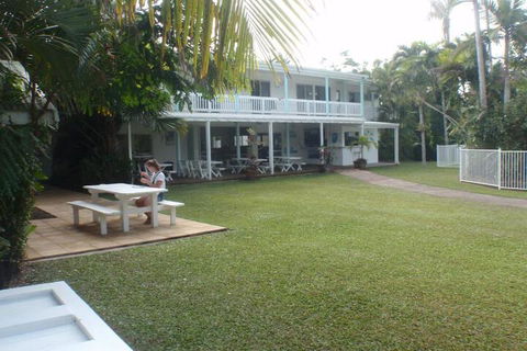 Absolute Backpackers Mission Beach - Kingaroy Accommodation 0