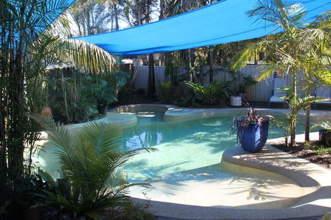 Salamander Beach Accommodation Adults Only - Kingaroy Accommodation 3
