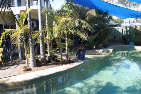 Salamander Beach Accommodation Adults Only - Kingaroy Accommodation 1
