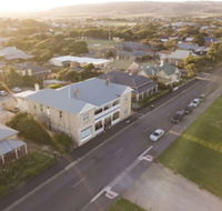 Port Elliot Beach House YHA Hostel - Kingaroy Accommodation