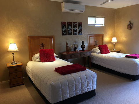 Armadale Cottage Bed & Breakfast - Kingaroy Accommodation 5