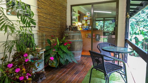 Crater Lakes Rainforest Cottages - Kingaroy Accommodation 2