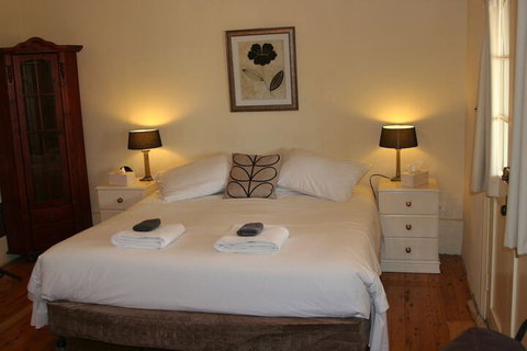 Goat Square Cottages - Kingaroy Accommodation 1