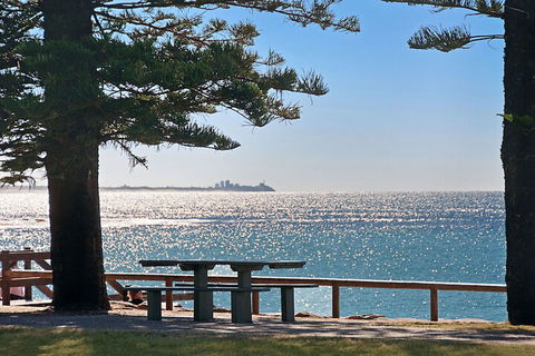 Norfolks On Moffat Beach - Kingaroy Accommodation 4