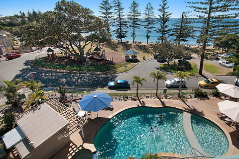 Norfolks On Moffat Beach - Kingaroy Accommodation 5