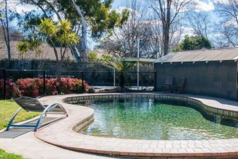 Central Caleula Motor Lodge - Kingaroy Accommodation 1