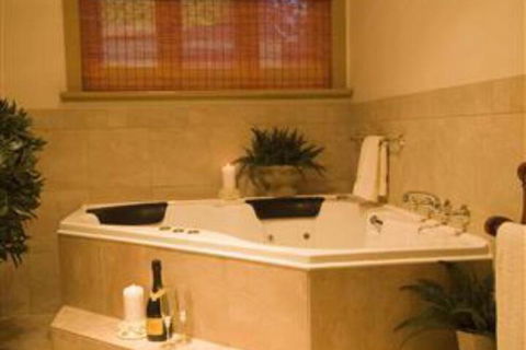 Port Willunga Cottages - Kingaroy Accommodation 3