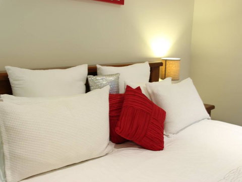 Westend Apartment At The Beach - Kingaroy Accommodation 2