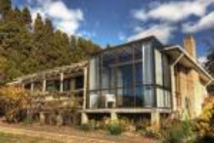 Austins Ferry TAS Kingaroy Accommodation