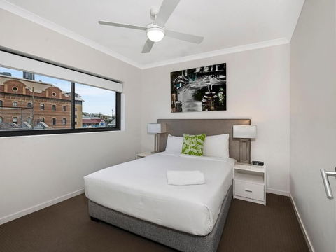 Atrio Apartments - Kingaroy Accommodation 5