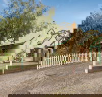 Country Pleasures BB - Kingaroy Accommodation