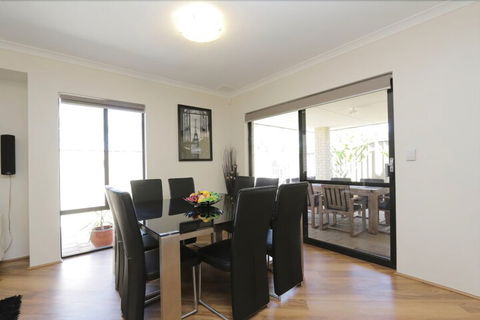 Jarelle House - Kingaroy Accommodation 1
