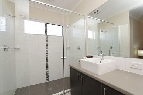 Jarelle House - Kingaroy Accommodation 5