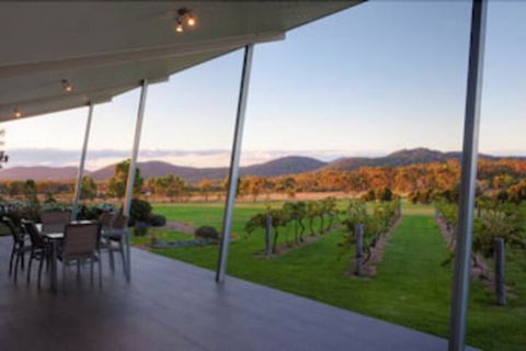 Azjure Studio Retreat - Kingaroy Accommodation 5