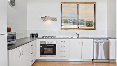 Ravensbourne Escape Stella Luna - Kingaroy Accommodation 4