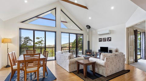 Ravensbourne Escape Stella Luna - Kingaroy Accommodation 1