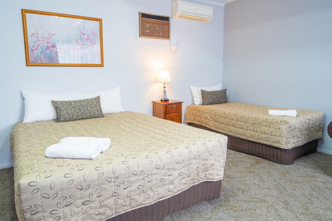 Castle Motel - Kingaroy Accommodation 6
