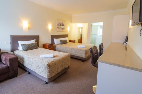 Castle Motel - Kingaroy Accommodation 5