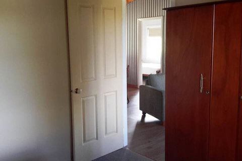 Neerim Country Cottages - Kingaroy Accommodation 7