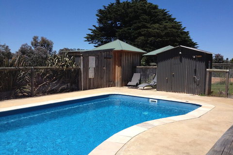 Neerim Country Cottages - Kingaroy Accommodation 4