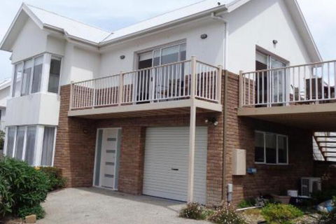 Chapman Street Townhouse Bellerive HobartTasmania - Kingaroy Accommodation 6