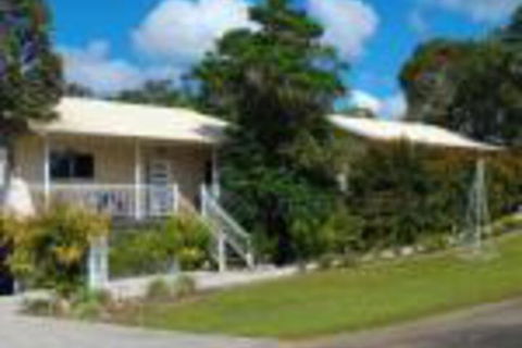 Tinaroo Sunset Retreat - Kingaroy Accommodation 0