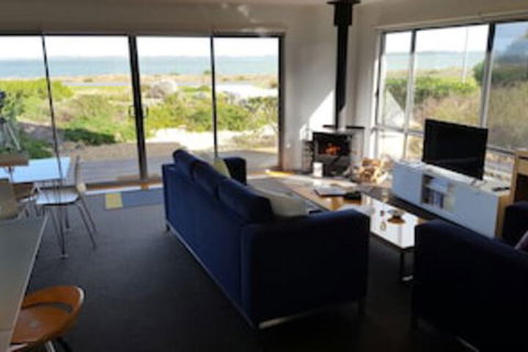 Coorong Waterfront Retreat - Kingaroy Accommodation 0